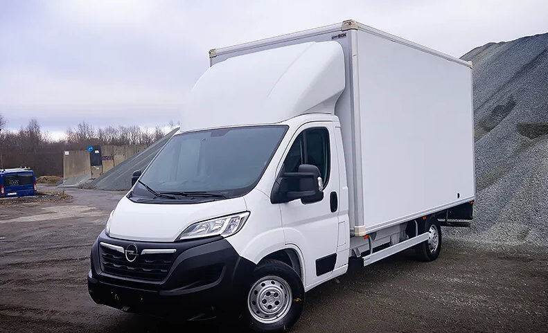 Opel Movano furgone box 3,5t